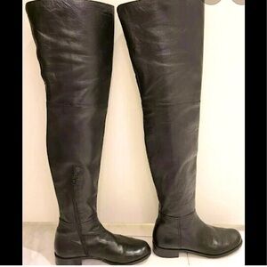 Stuart Weitzman Hilo (Thigh High) over knee Boots size 9